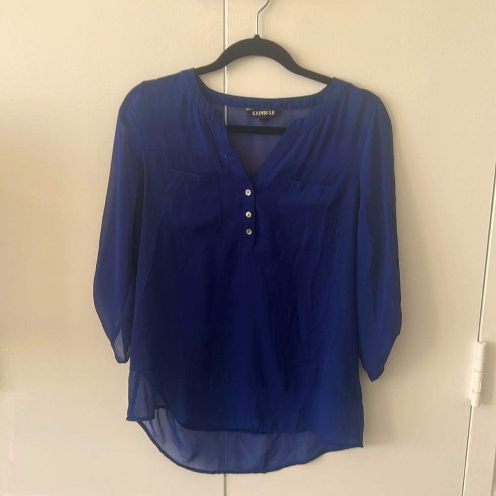 Bundle Of 2 Sheer 3-Button Henleys From Express - image 1